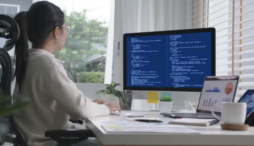 鄯善县企业数字化解决方案:机器学习赋能商业模式升级的核心路径